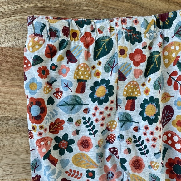 Tu Leggings 🍄 - Picture 3 of 6